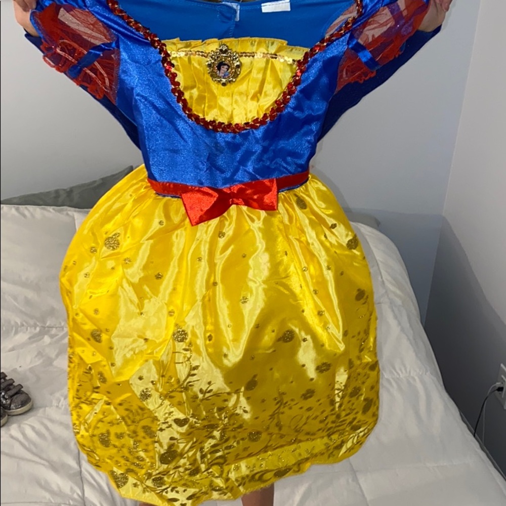 Girls Snow White dress up dress